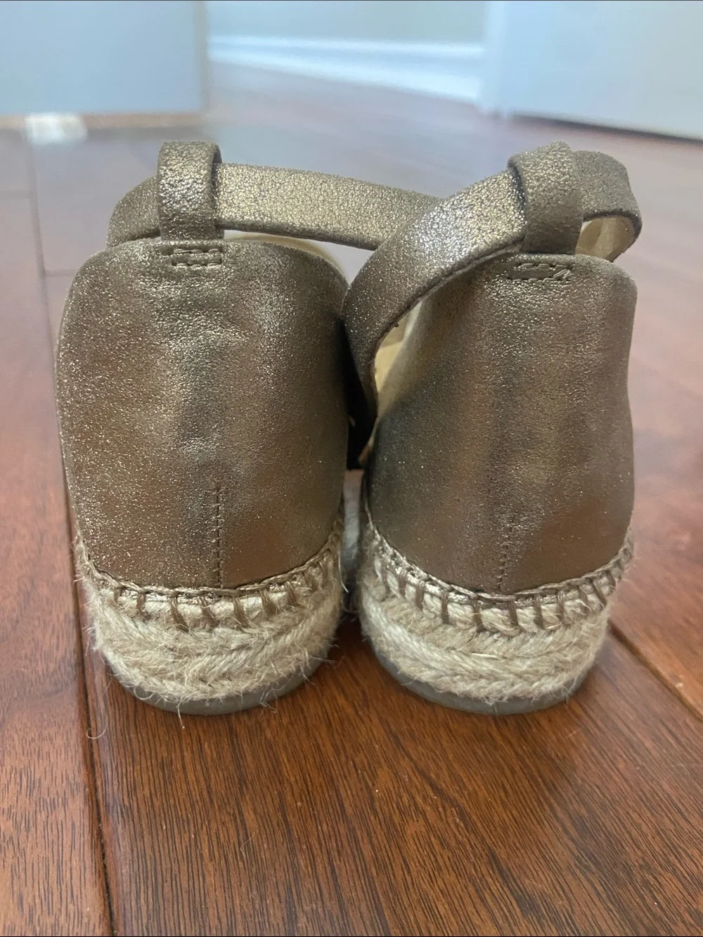 Splendid Metallic Gold Leather Espadrille Sandals with Ankle Strap